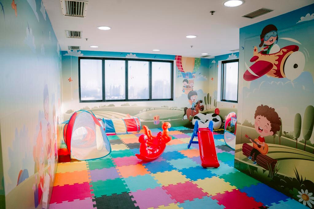 斯拉维罗噶鲁尔豪斯酒店主图