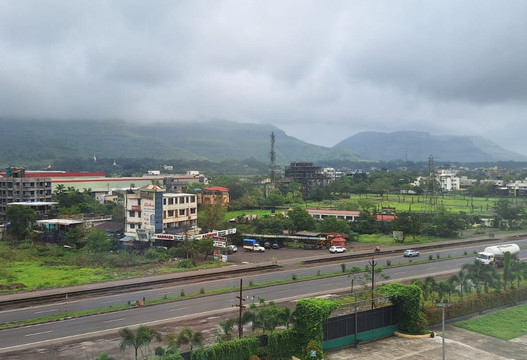 伊加特普里拉卡比费恩酒店主图