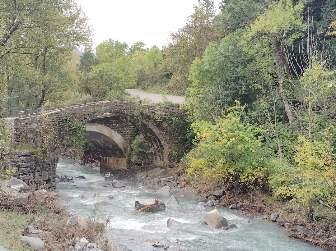 Cascada Del Sorrosal景点图片