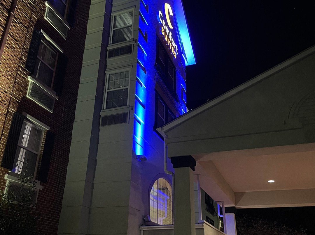 Comfort Suites Newport News Airport主图