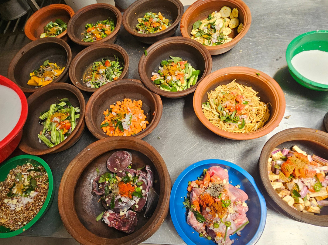 The Authentic Cooking & Demonstration-加勒必去景点