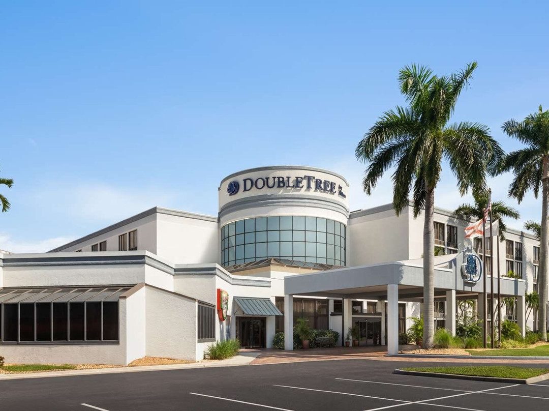 迈尔斯堡酒店住宿-DoubleTree by Hilton Fort Myers at Bell Tower Shops