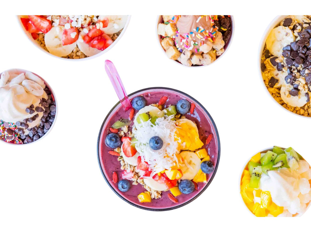 Bon Bon Berry Acai Bowl & Frozen Yogurt