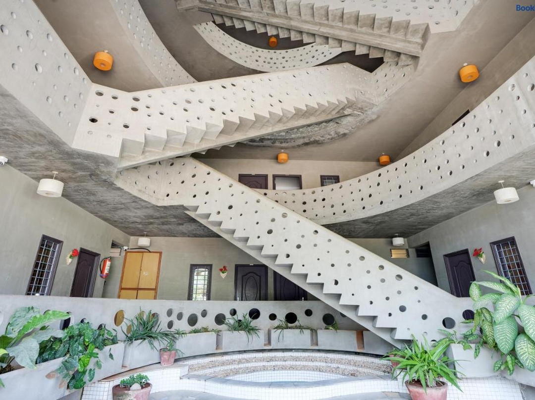 Hotel O Grand Residency