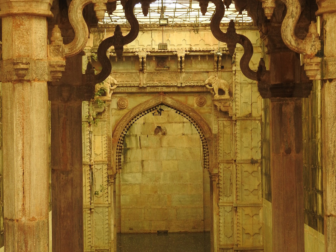 Raniji-ki-Baori景点图片