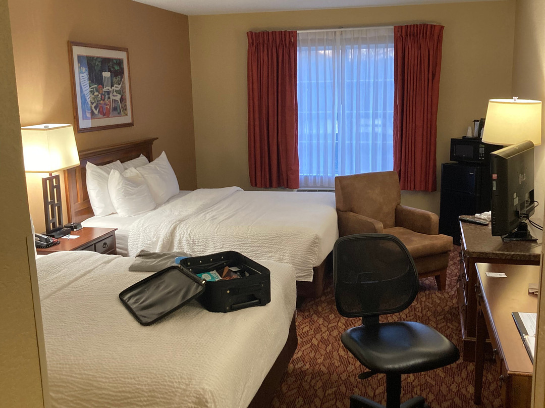 Coshocton Village Inn & Suites主图