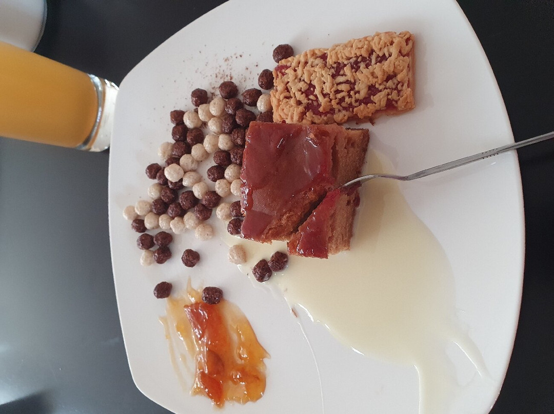 Diana Palace Hotel主图