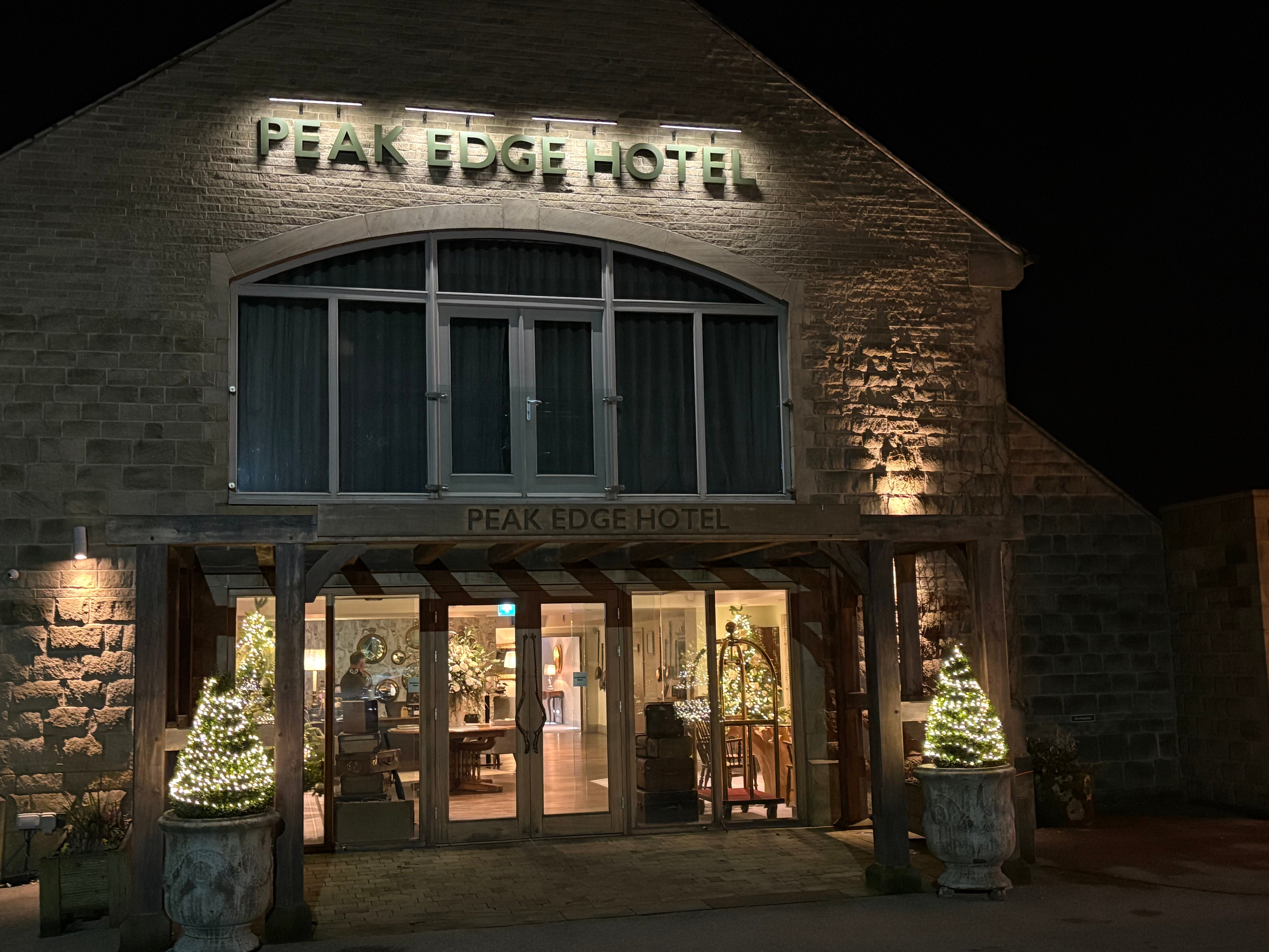 Peak Edge Hotel-浴室