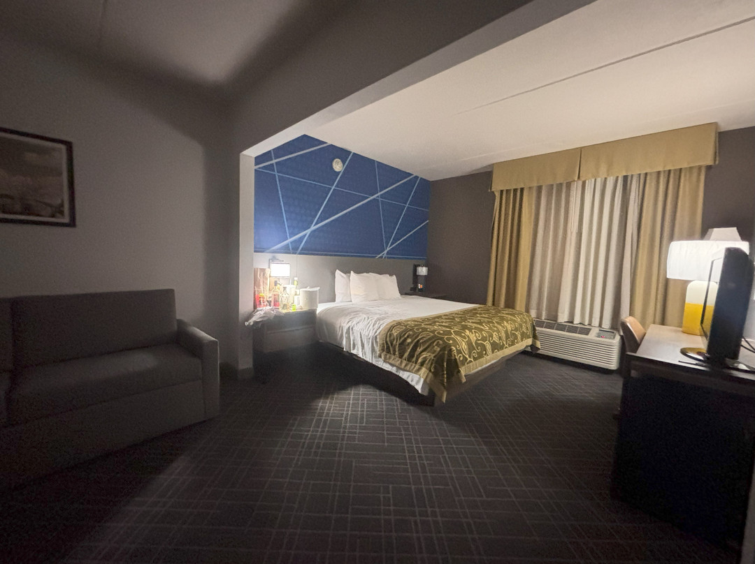 Comfort Inn & Suites Frisco East - McKinney