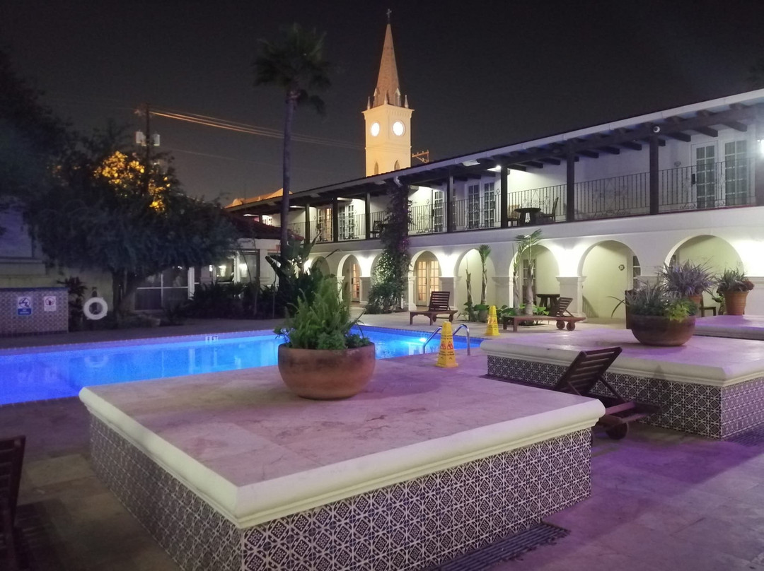 拉波萨达酒店主图