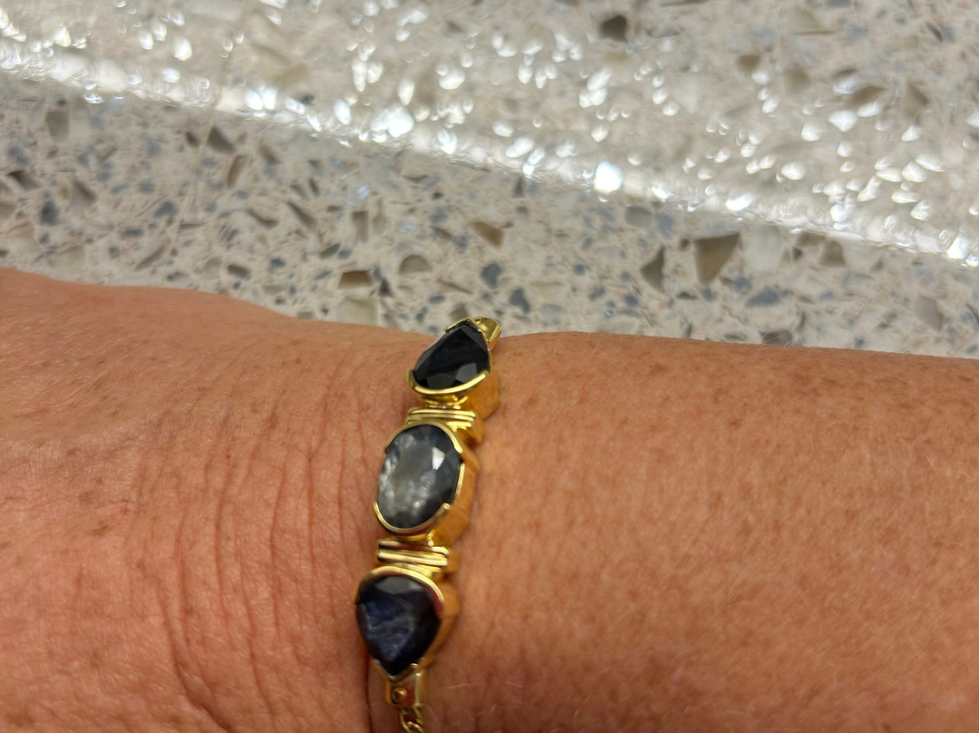 Crown Jewelers-夏洛特阿马利亚必去景点