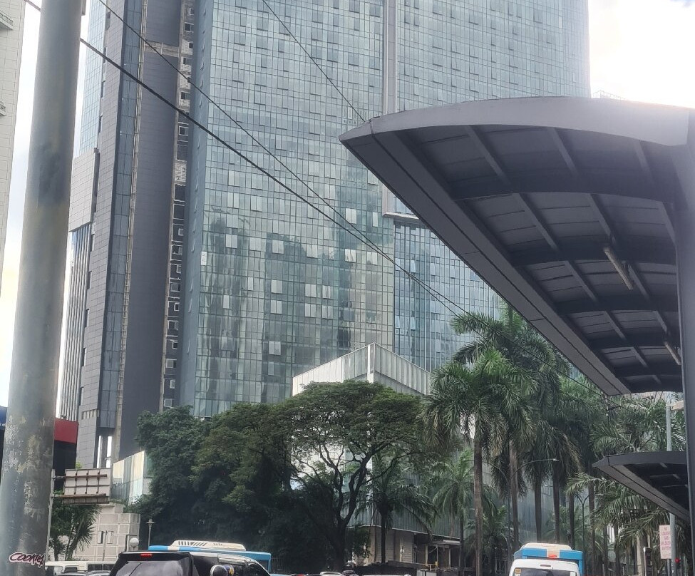 P Burgos Street-马卡蒂必去景点