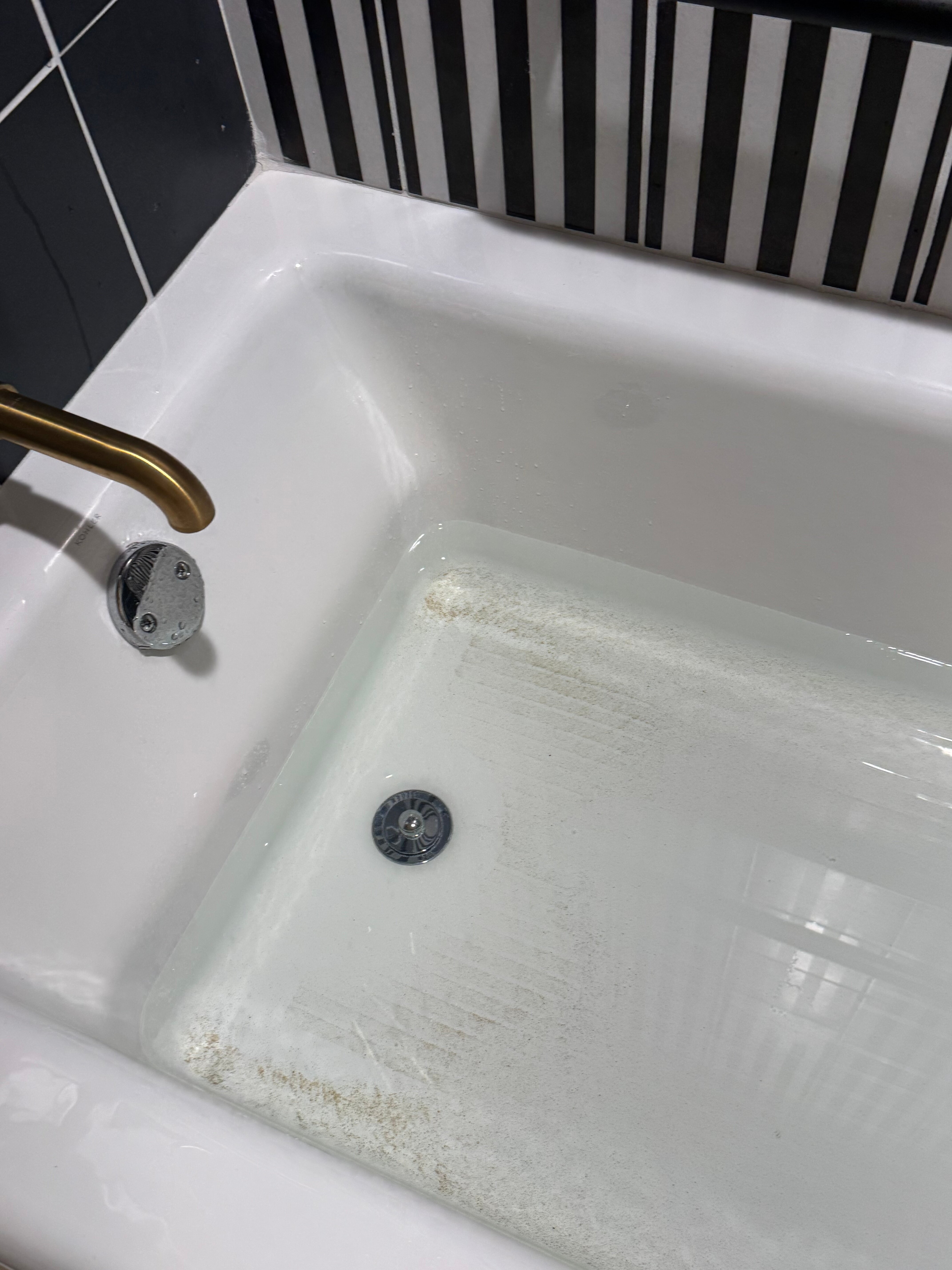 The LaSalle Hotel, Bryan College Station, a Tribute Portfolio Hotel-浴室