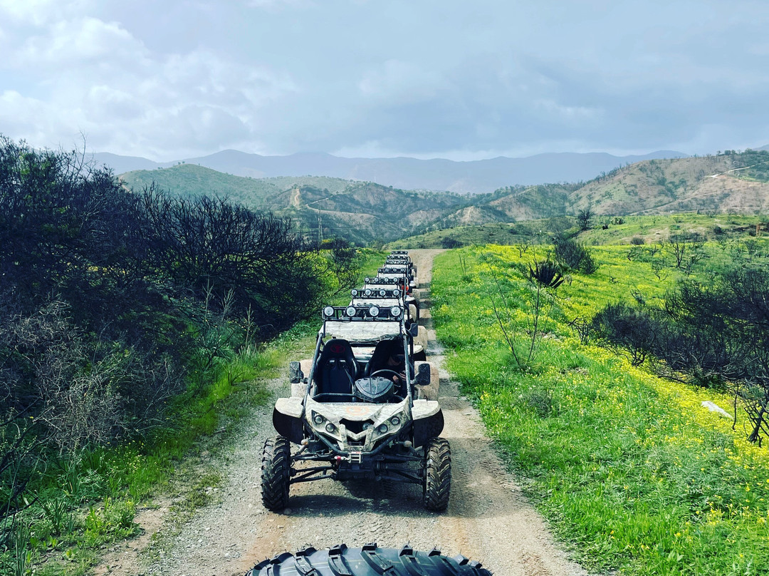 Mijas Buggys-Las Lagunas de Mijas必去景点