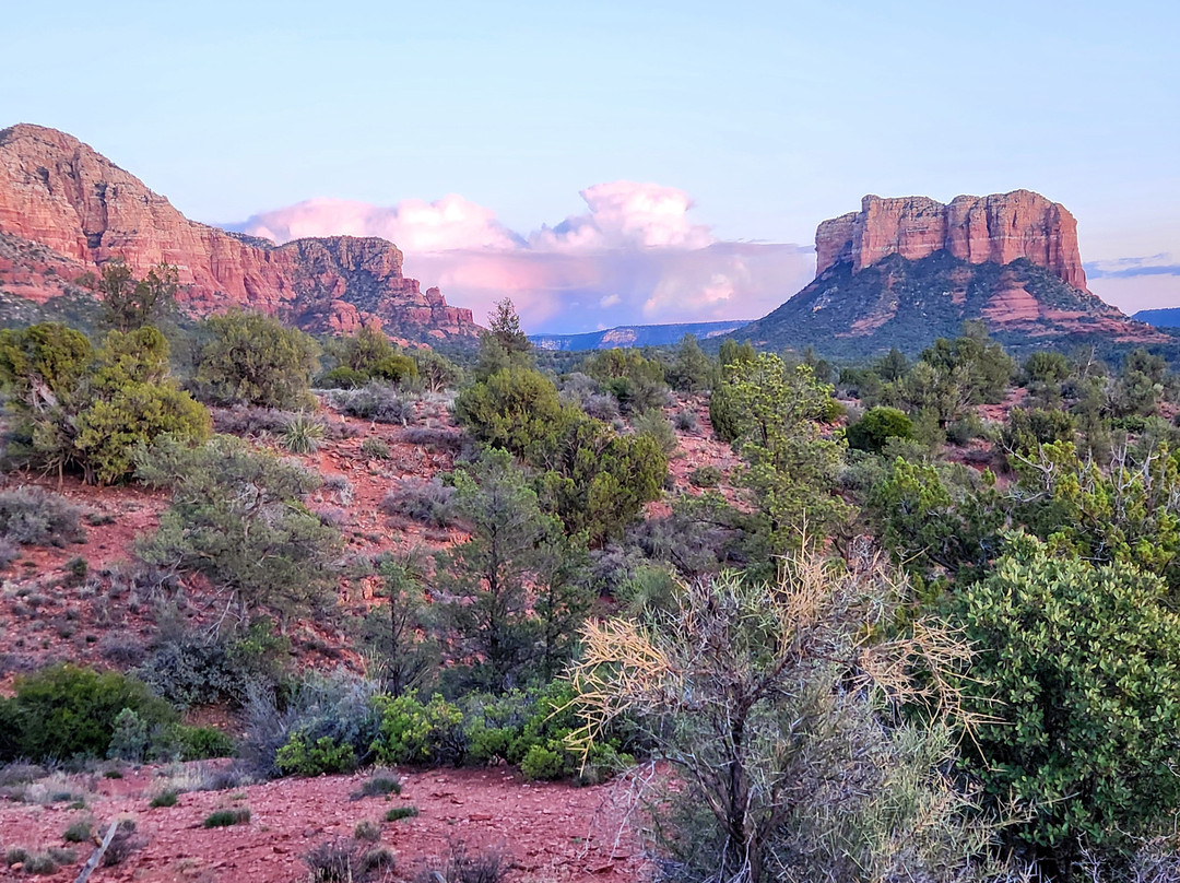 德瑟特魁尔旅馆主图