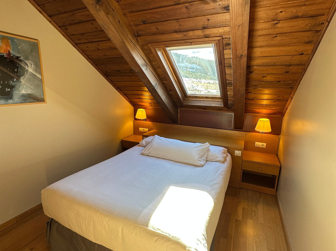 希恩特沃伊 Spa 和公寓酒店主图