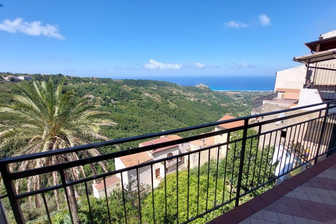 B&B Biancamano