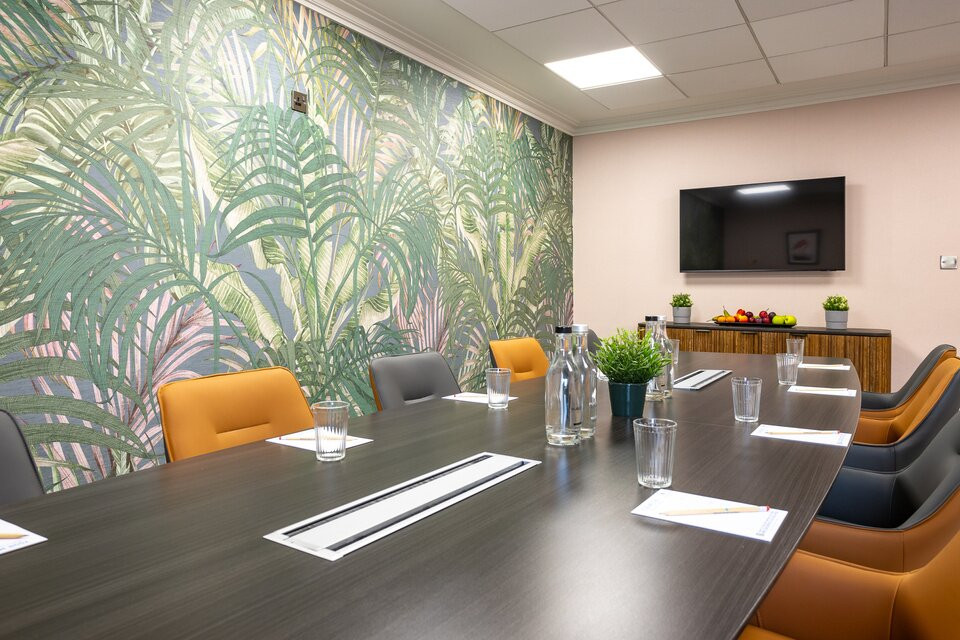 Cedar Court Huddersfield Hotel主图