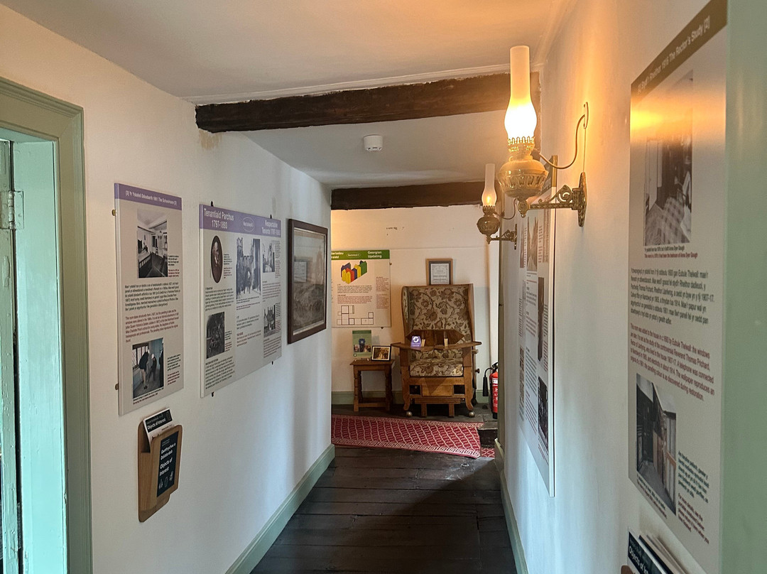 Nantclwyd Y Dre Historic House And Gardens景点图片