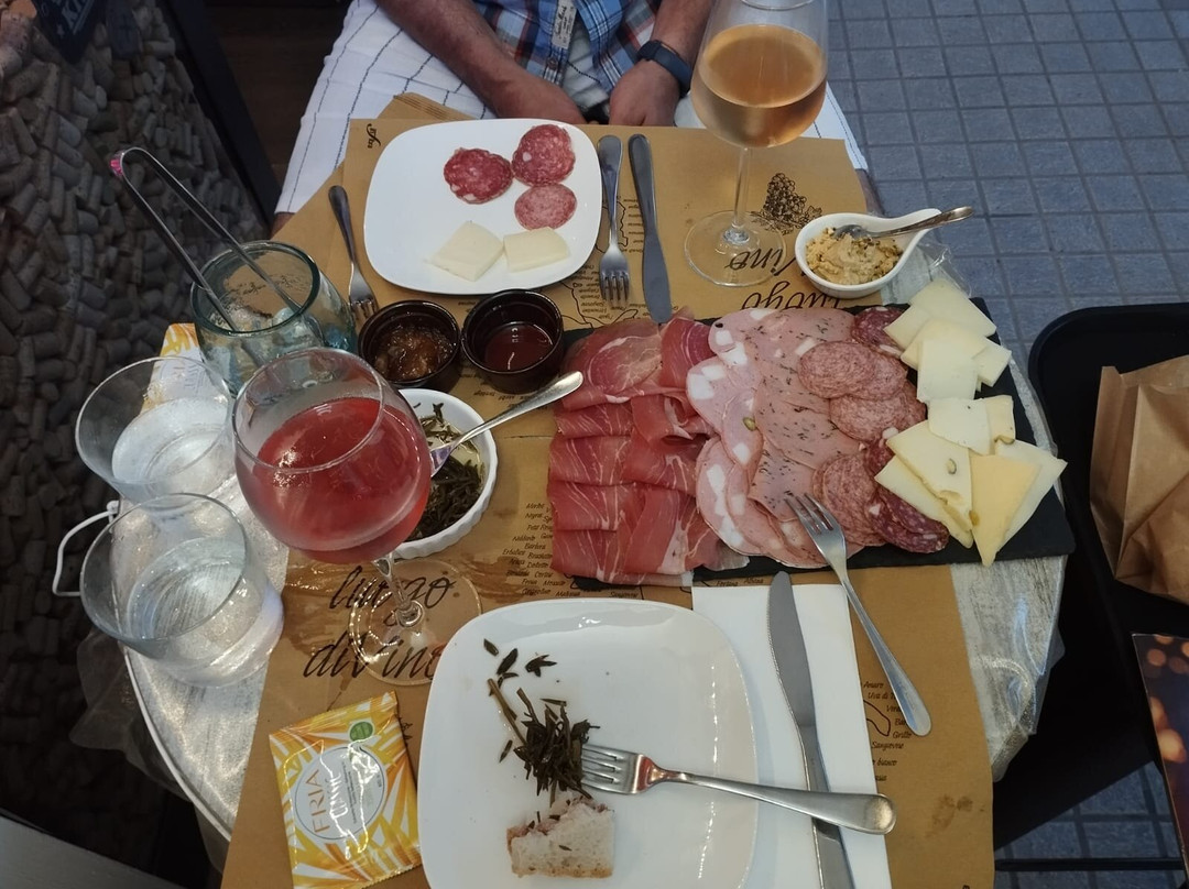 Enoteca del Borgo - Winebar & Finger Food