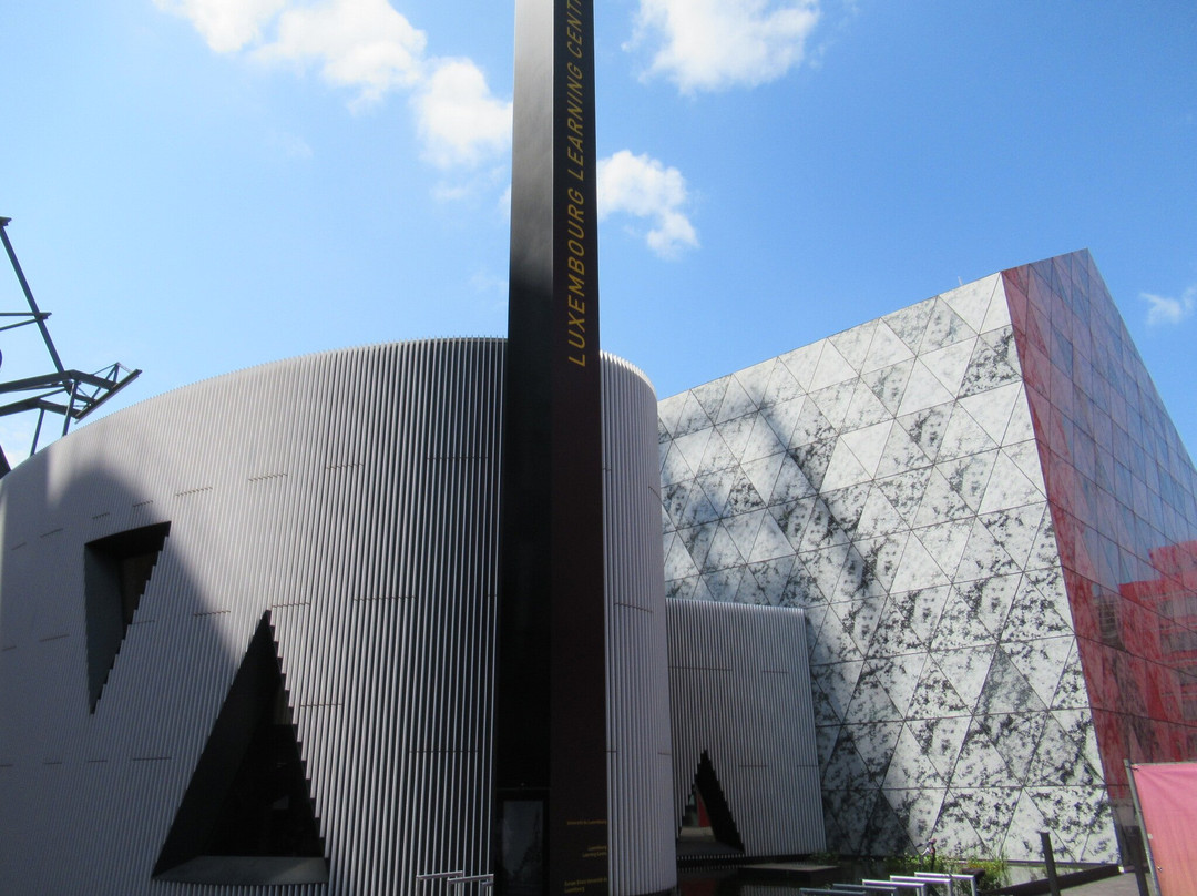 Maison Du Livre