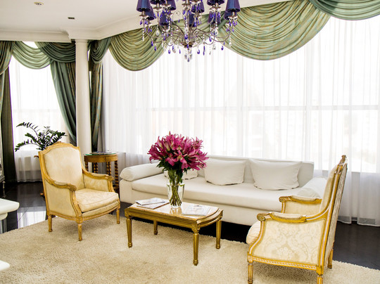 Boutique Spa Casino Hotel Lybid Plaza主图