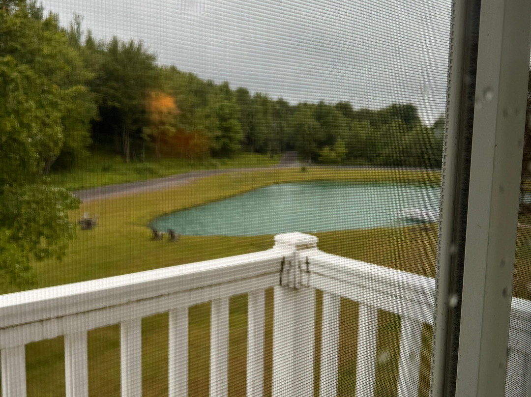 River Spring Lodge主图