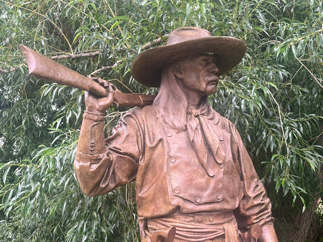 Benson Park Sculpture Garden-拉夫兰必去景点