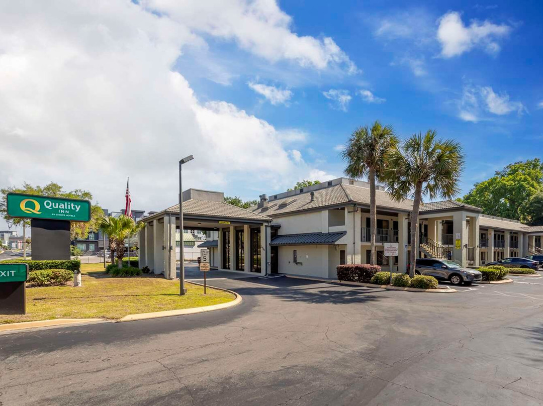 Micanopy酒店住宿-Quality Inn University