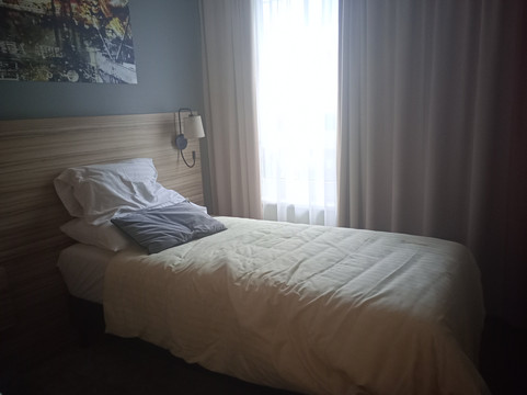 维也纳中央车站星辰酒店主图