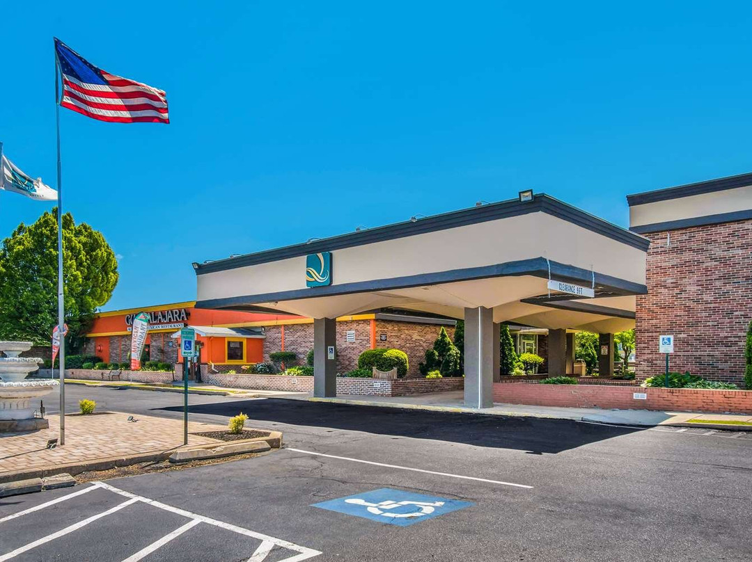 Quality Inn & Suites