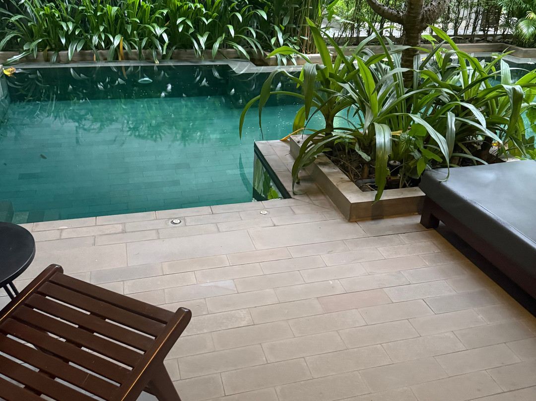 Eightfold Urban Resort主图