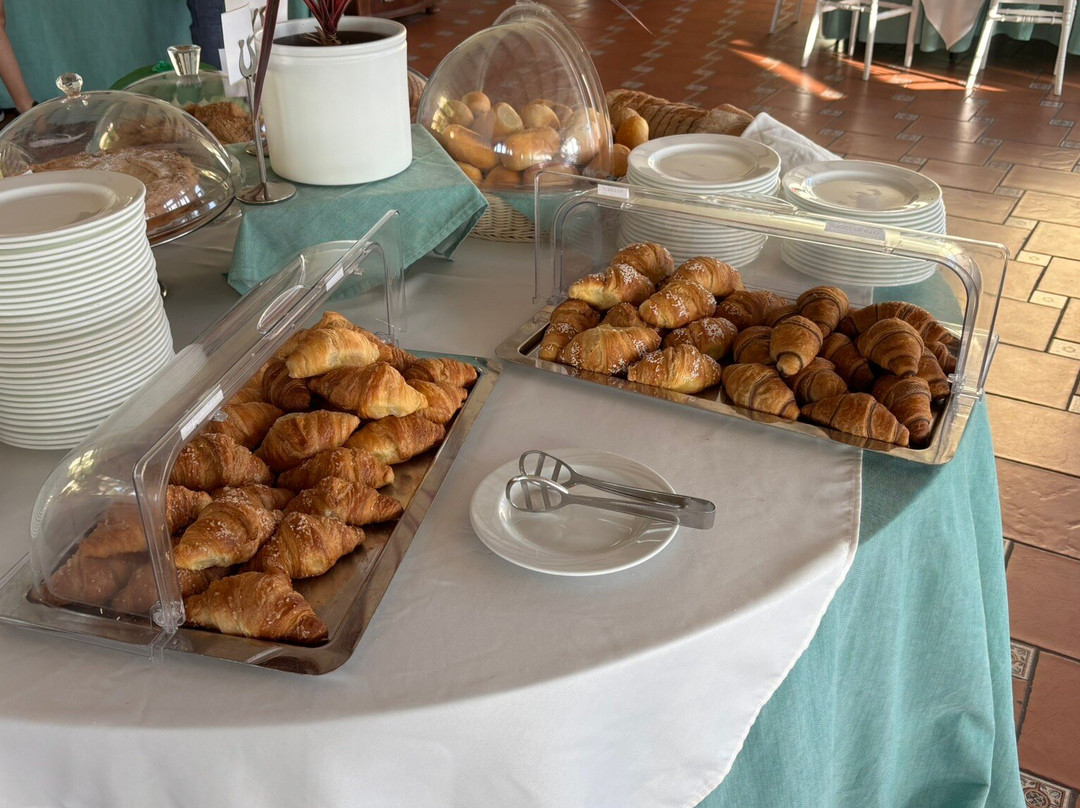 阿克缇亚酒店主图