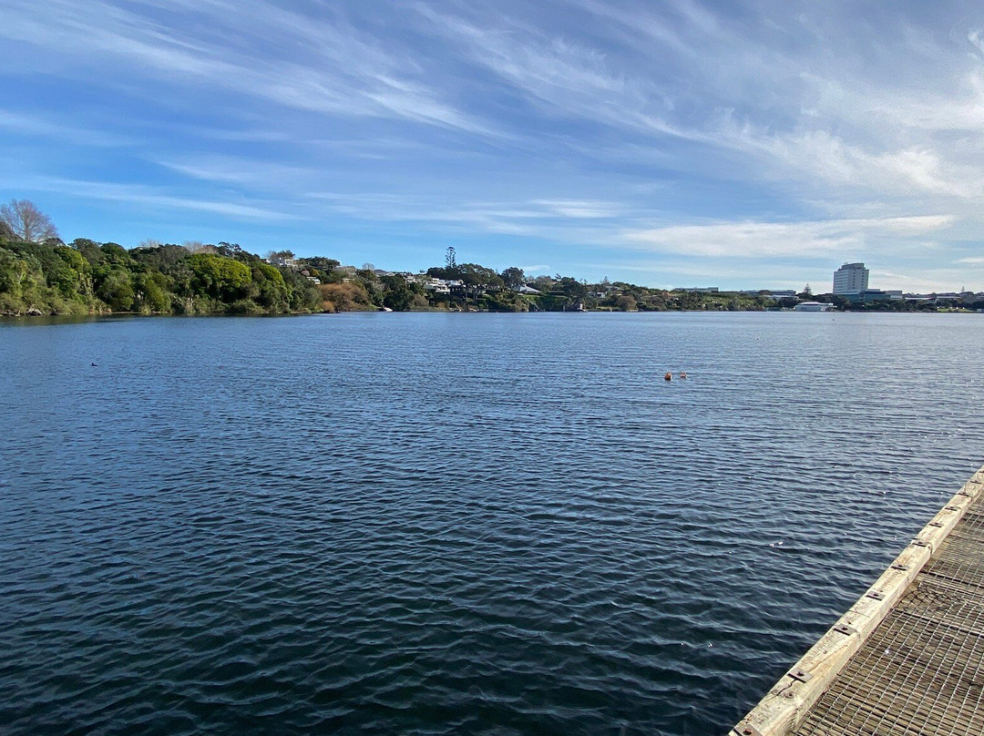 Lake Pupuke-奥克兰中心地区必去景点