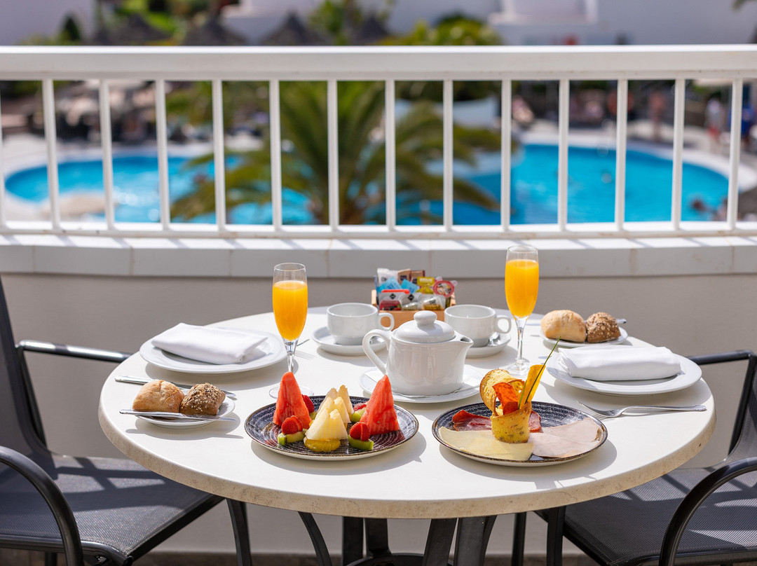 索尔巴尔巴坎酒店主图