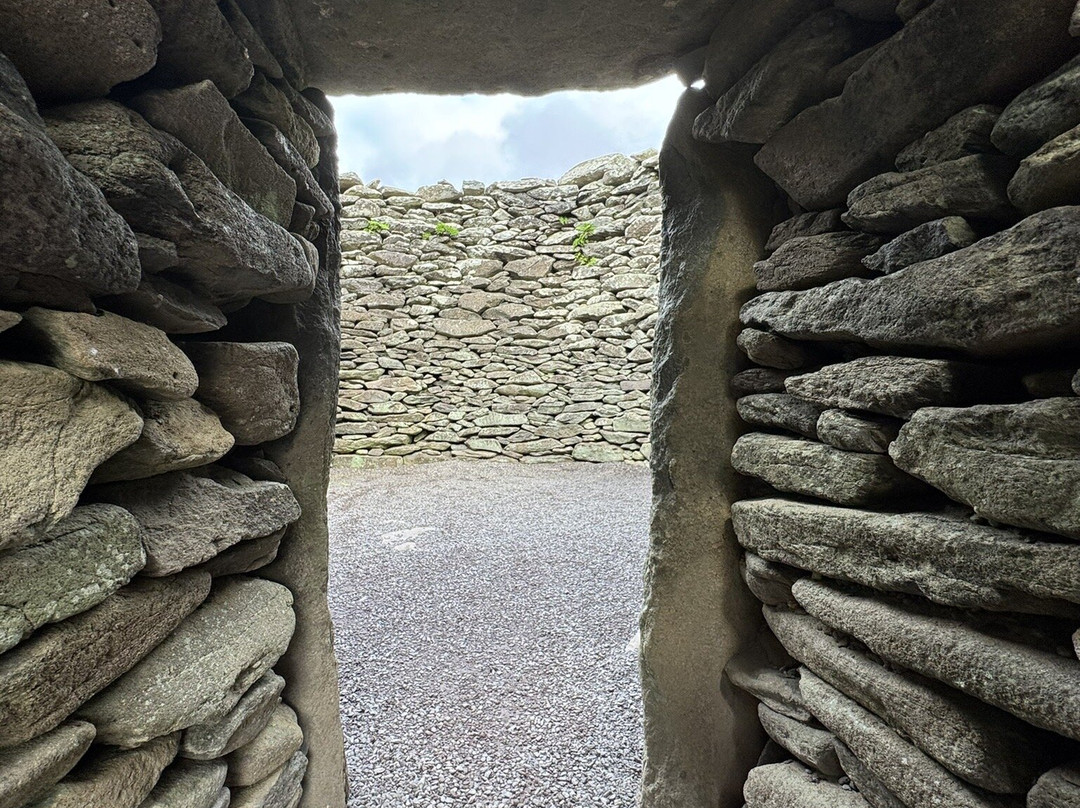 Fahan BeeHive Huts-丁格尔必去景点