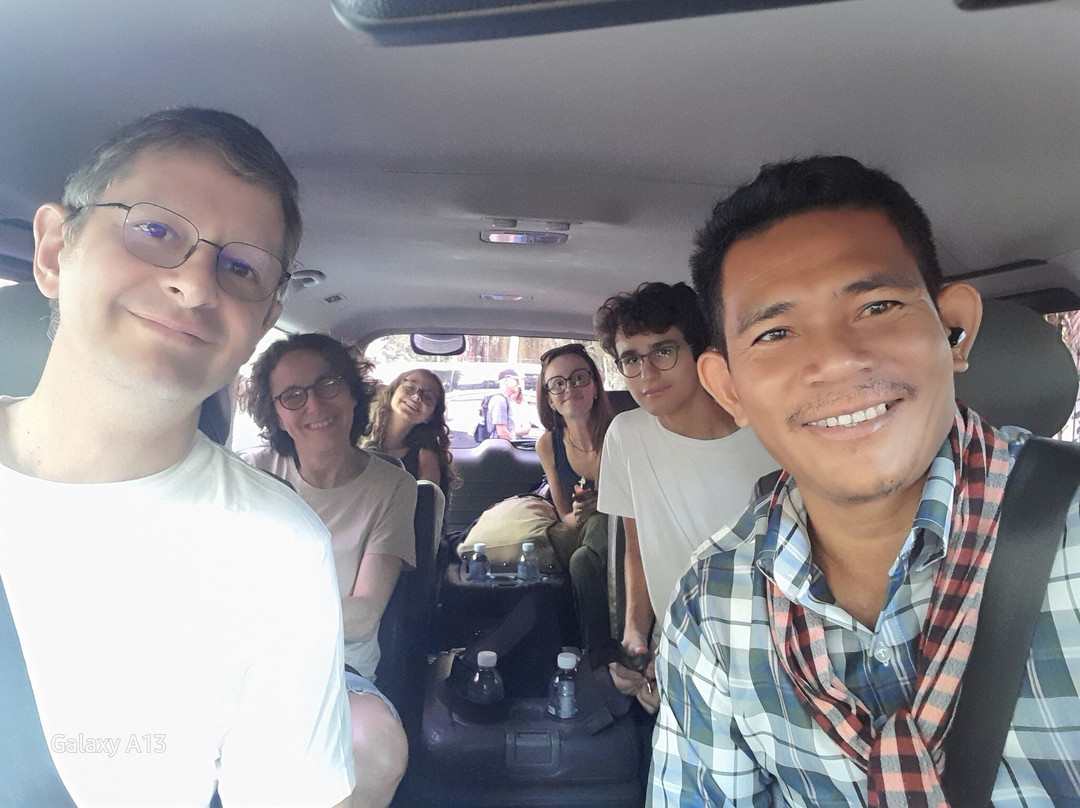 Cambodia Private Taxi Driver-金边必去景点