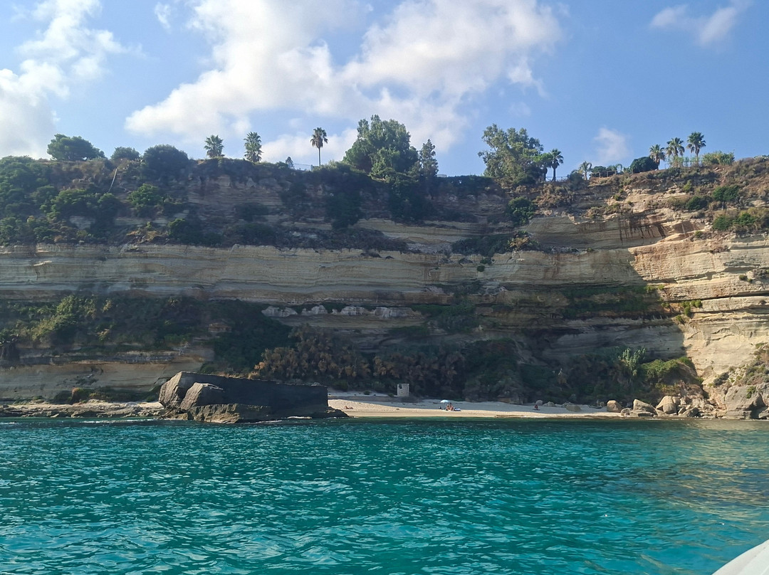 Noleggio Nautico Shark Bay-Parghelia必去景点