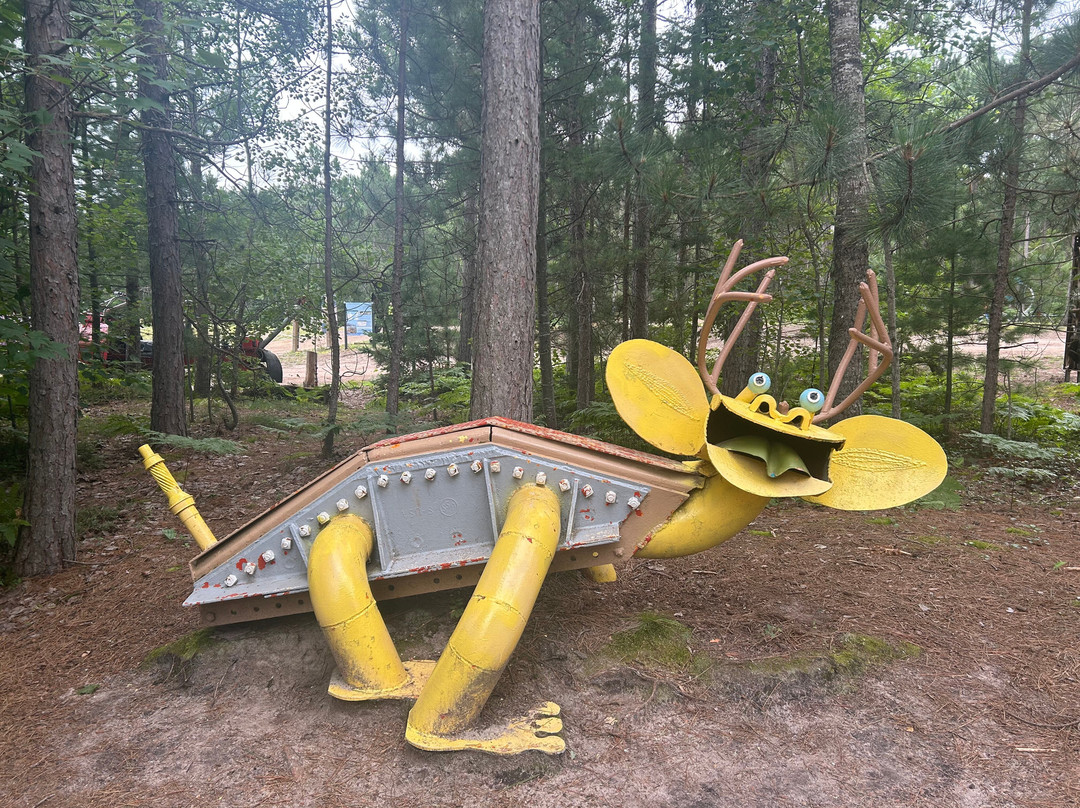 Lakenenland Sculpture Park-Marquette必去景点