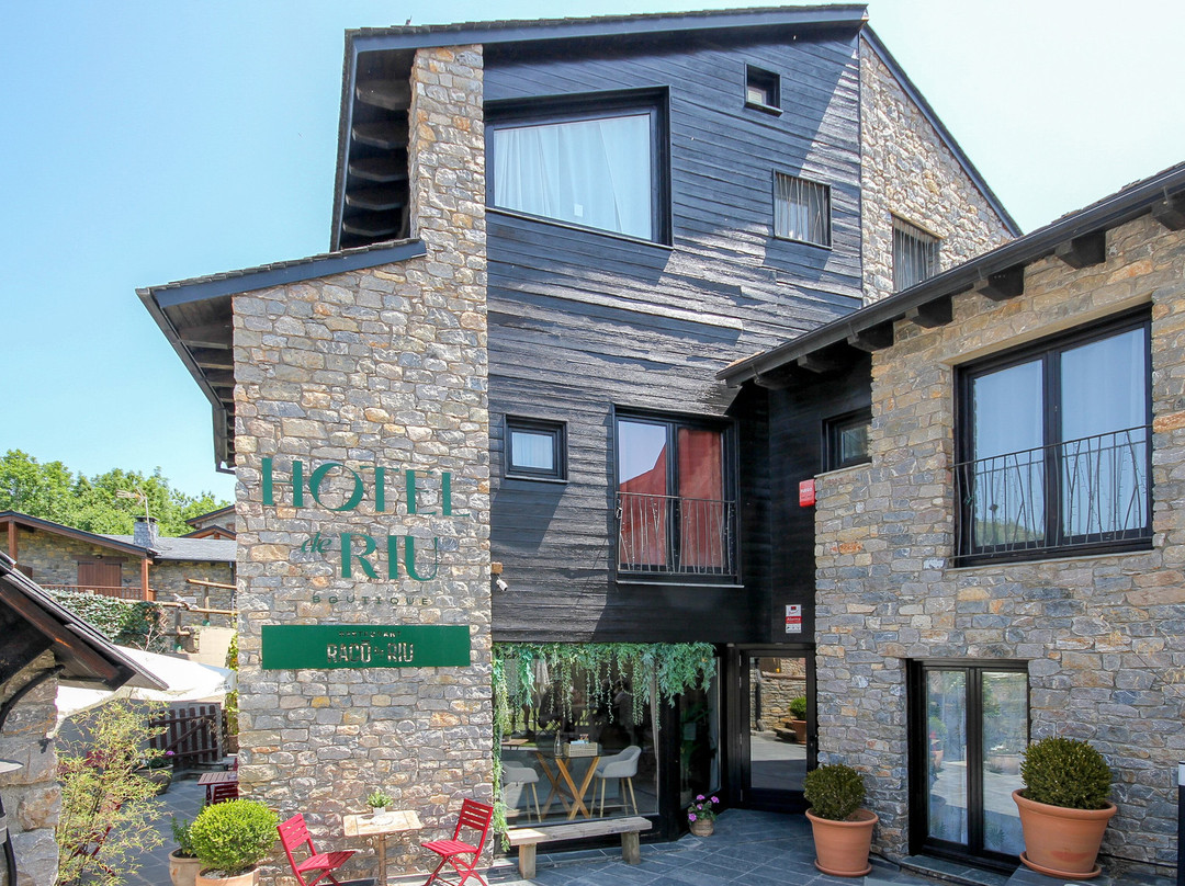 里乌佩蒂特酒店主图