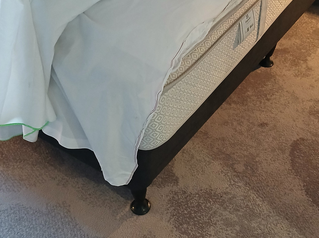 Village Hotel Maidstone主图