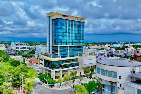 Cosmo Stars Hotel Bac Lieu