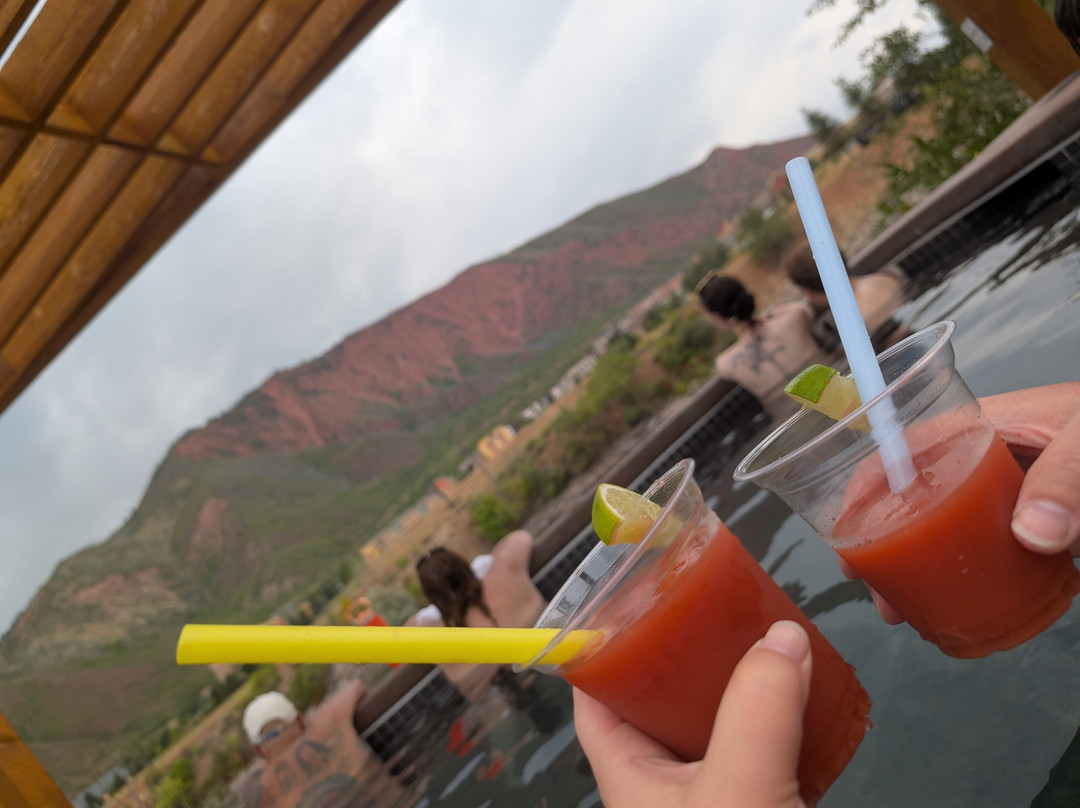 Iron Mountain Hot Springs-格伦伍德温泉必去景点