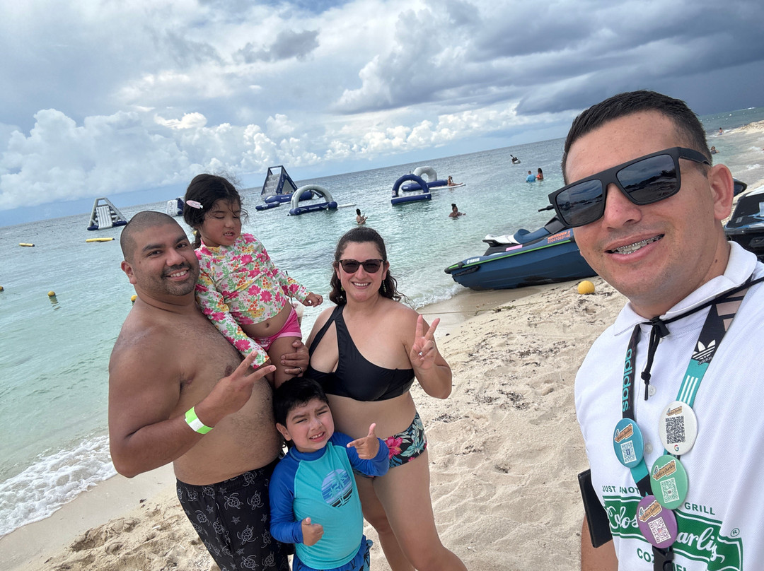 Carlos 'n Charlie's Beach Club Cozumel-考祖梅必去景点