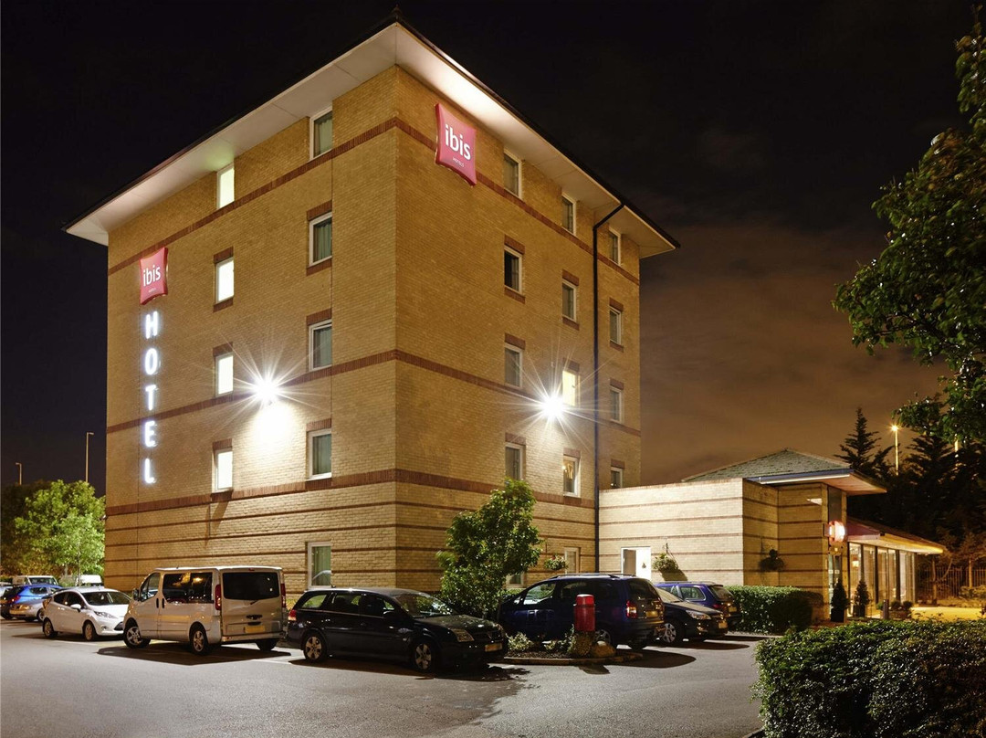 Grays Thurrock酒店住宿-宜必思伦敦瑟罗克 M25 酒店