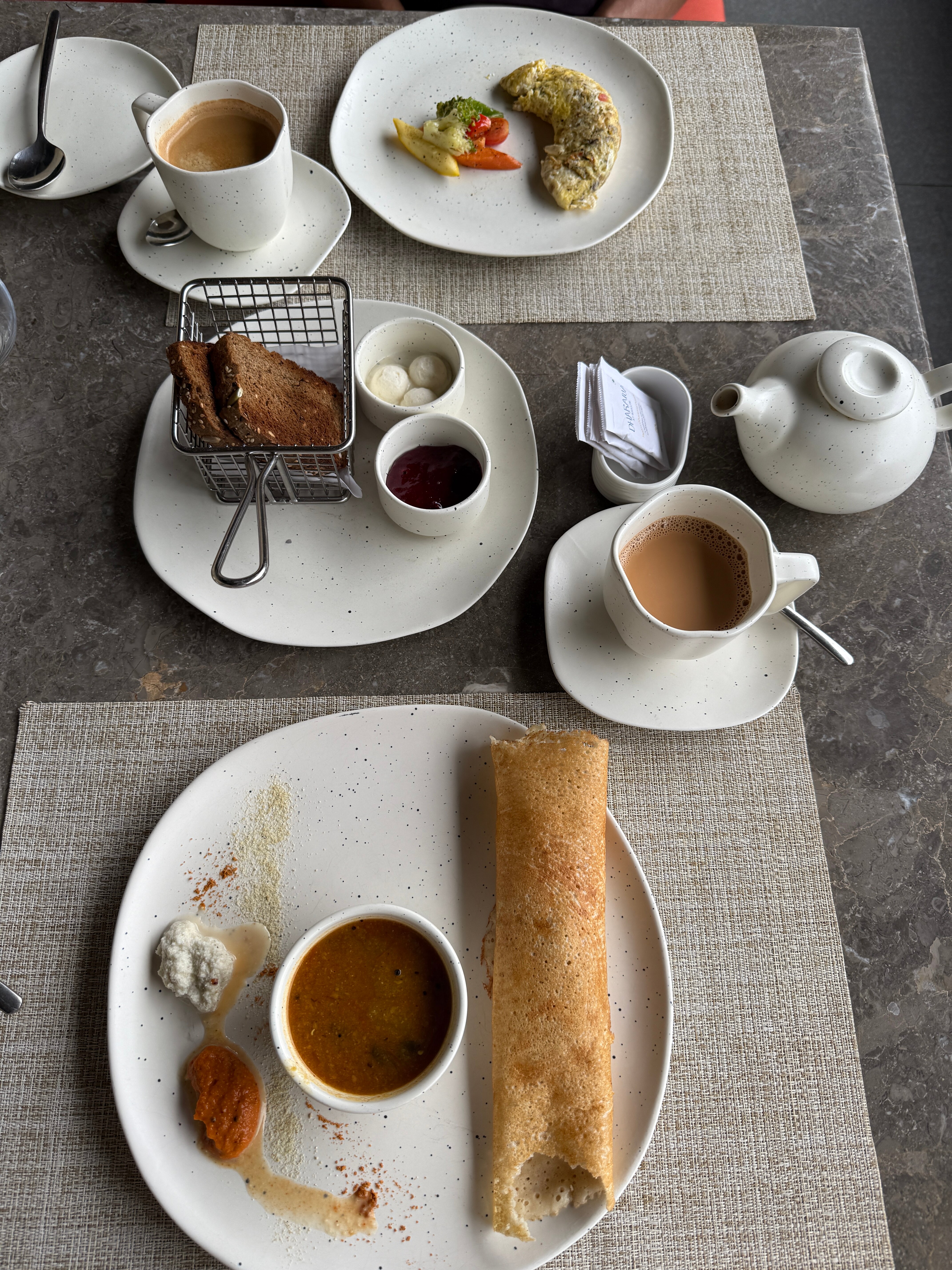 西林庄园度假及水疗中心希尔顿酒店-餐饮