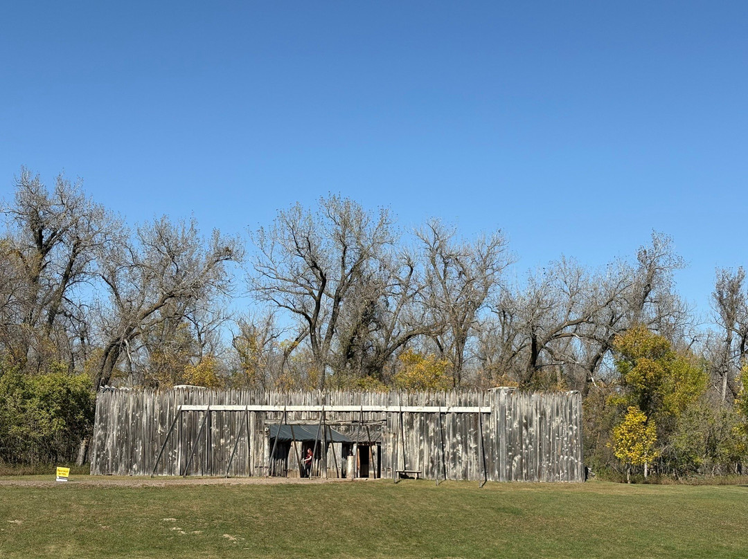 Lewis & Clark Interpretive Center (lcic)-Washburn必去景点