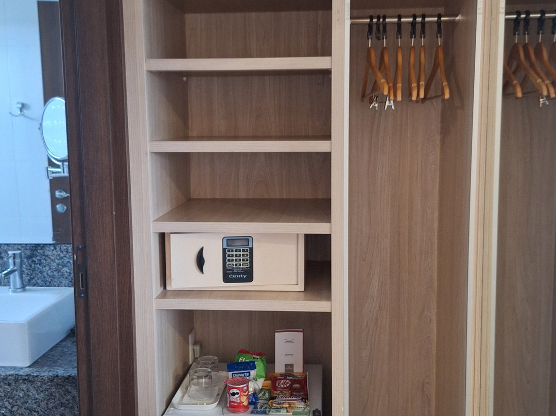 伊塔伊帕瓦卡斯特洛鲁兹酒店主图