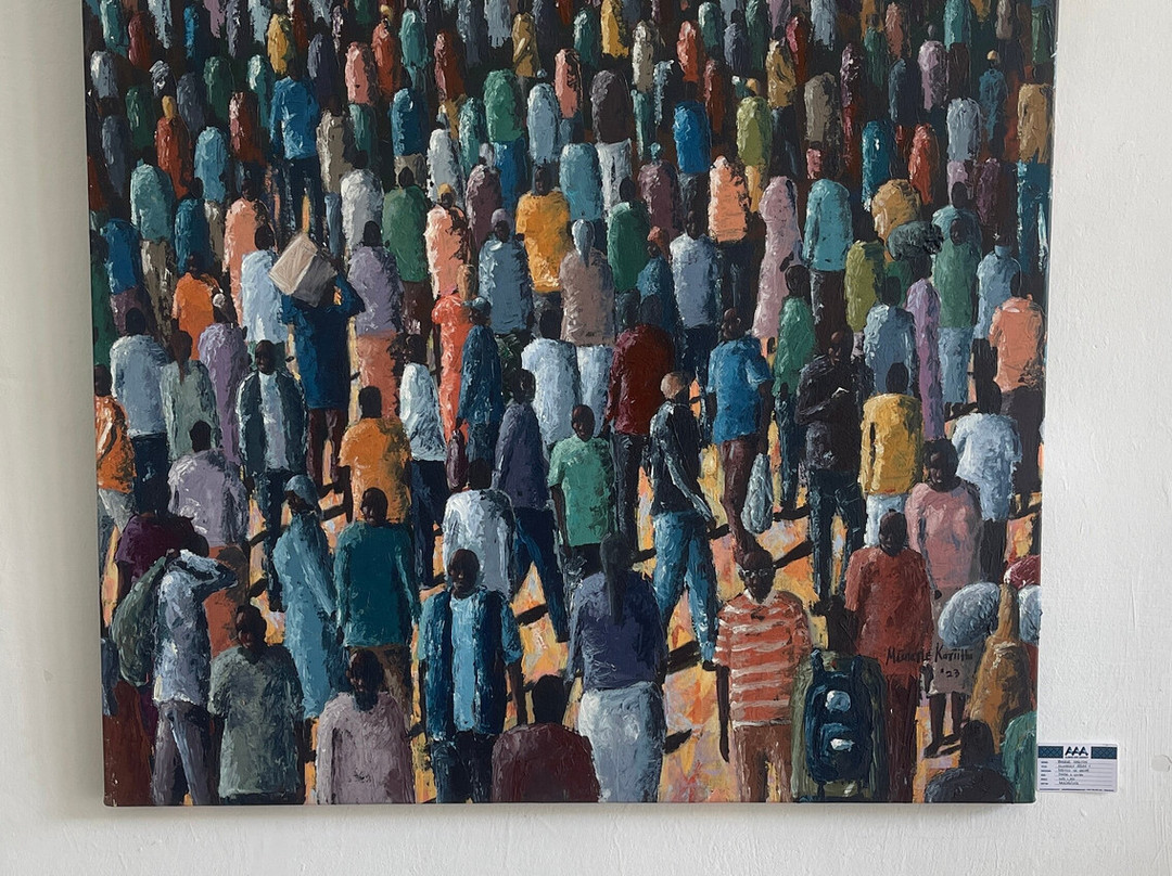 Almasi Art Agency-迪亚尼必去景点