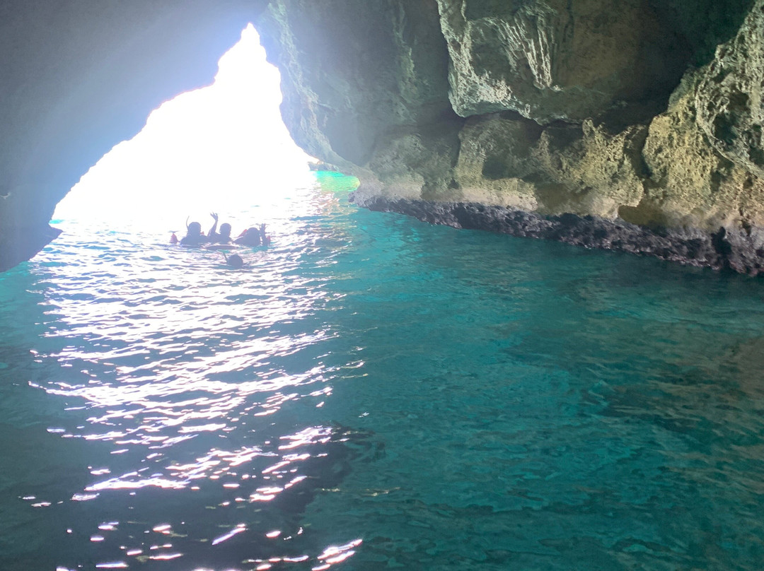 Joseph's Cave-West End必去景点
